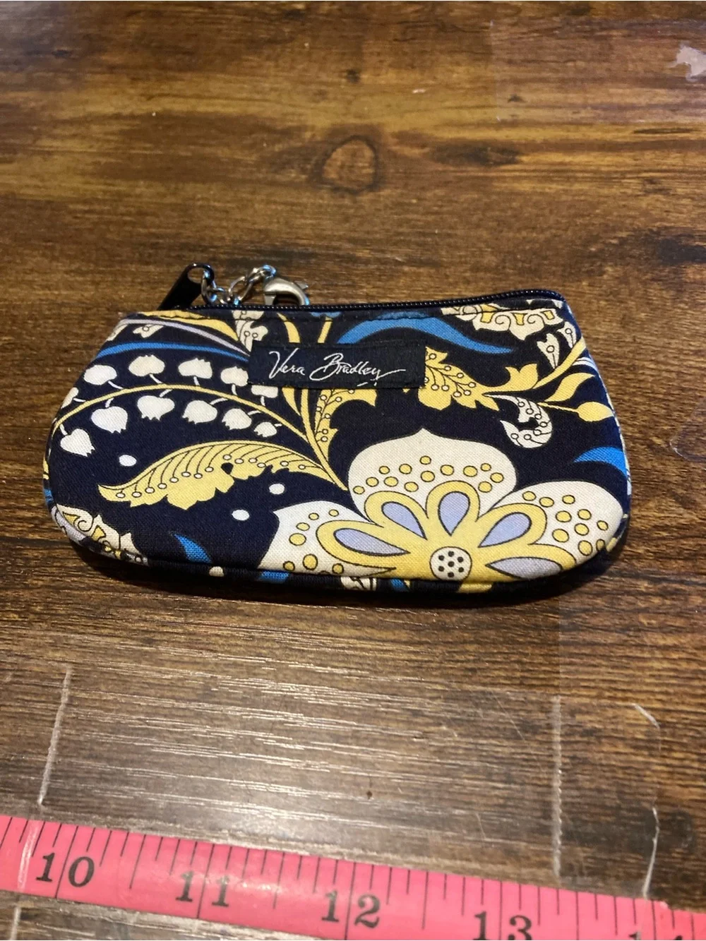 Vera Bradley zip ID w/key clip